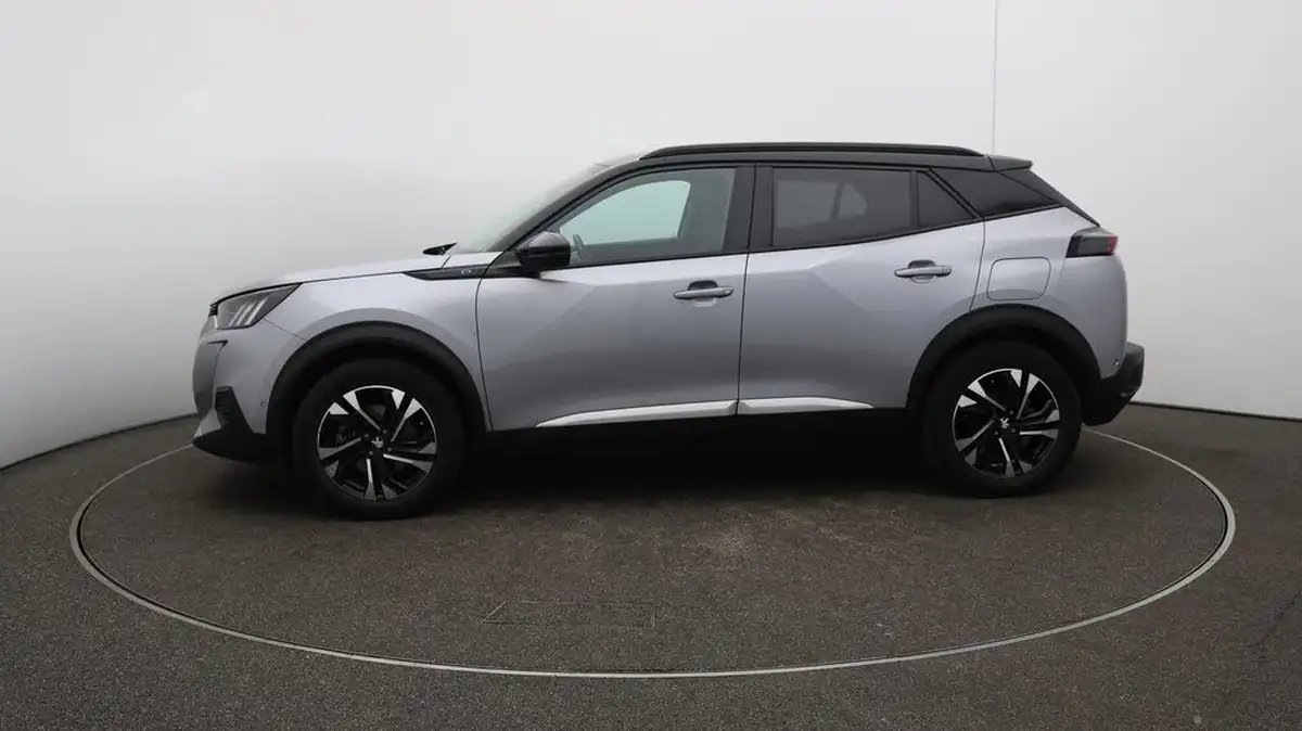 2023-peugeot-2008-suv-e-gt-136bhp-50kwh-station-wagon-big-67