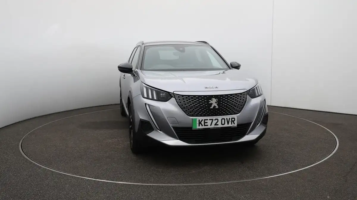 2023-peugeot-2008-suv-e-gt-136bhp-50kwh-station-wagon-big-43
