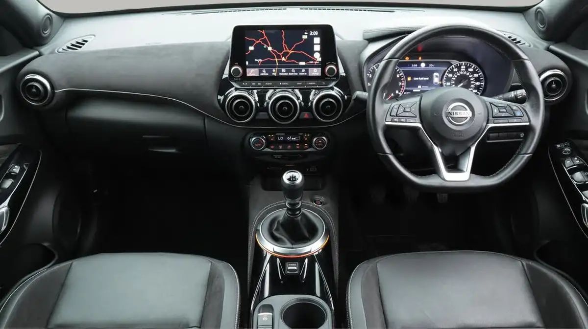 2021-nissan-juke-10-dig-t-tekna-big-13