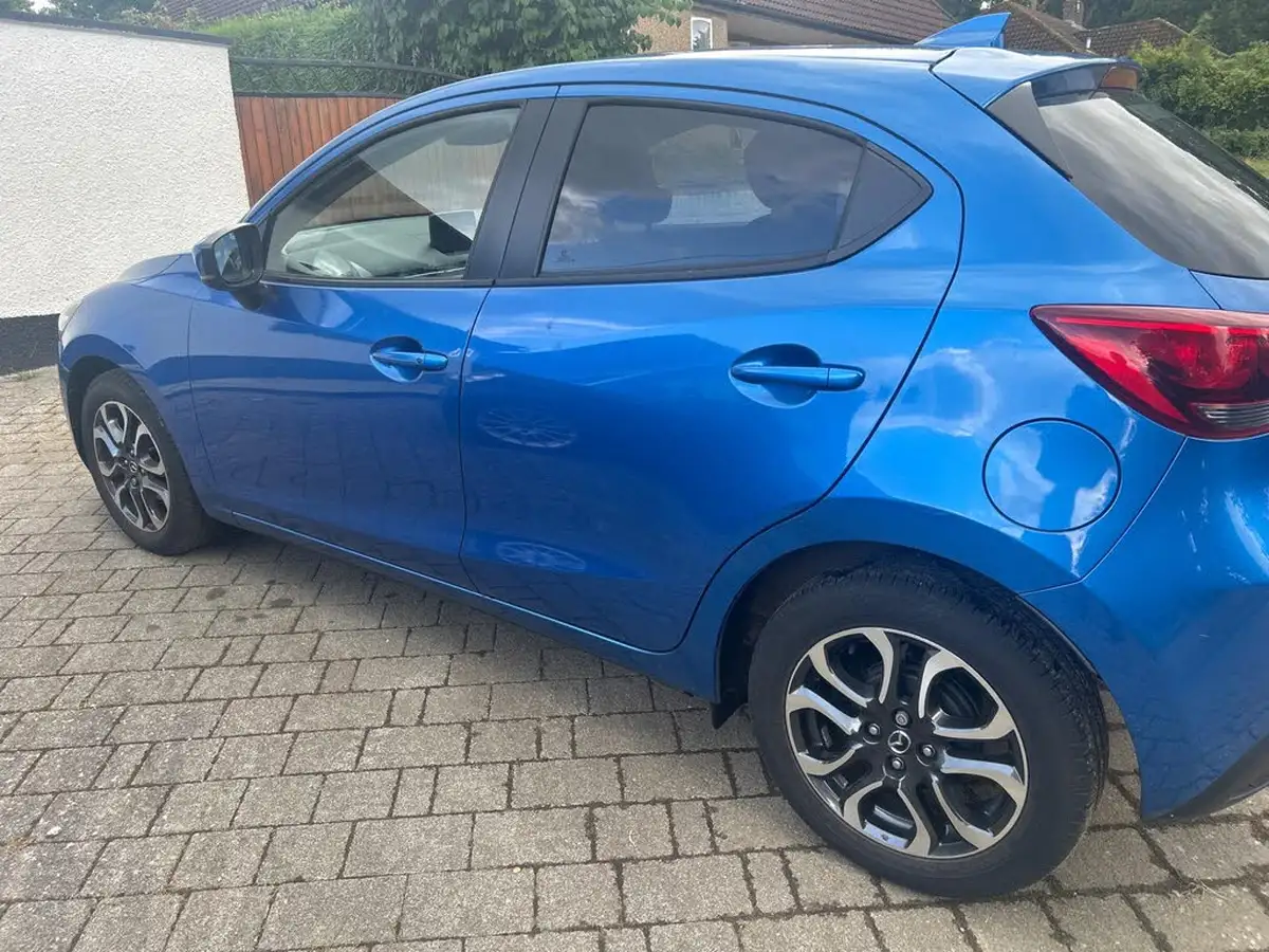 2017-mazda-mazda2-15-sport-nav-90ps-big-6