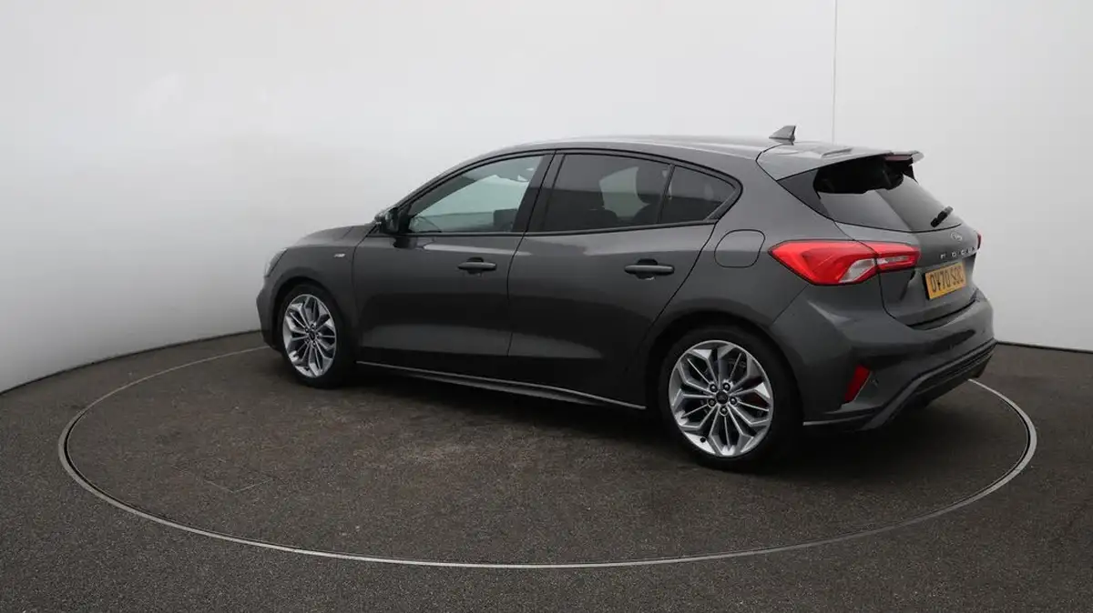 2020-ford-focus-15-st-line-x-hatchback-auto-big-35