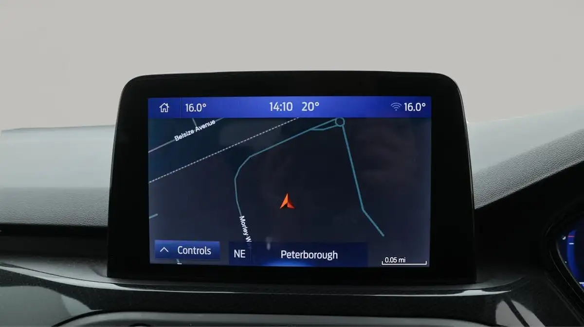 2020-ford-focus-15-st-line-x-hatchback-auto-big-11