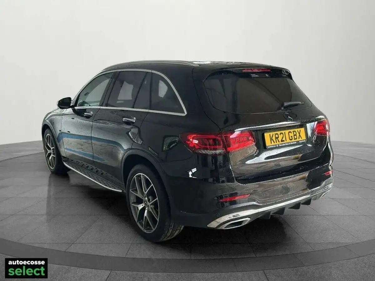 2021-mercedes-benz-glc-class-20d-glc300d-amg-line-premium-plus-245ps-station-wagon-5d-big-13