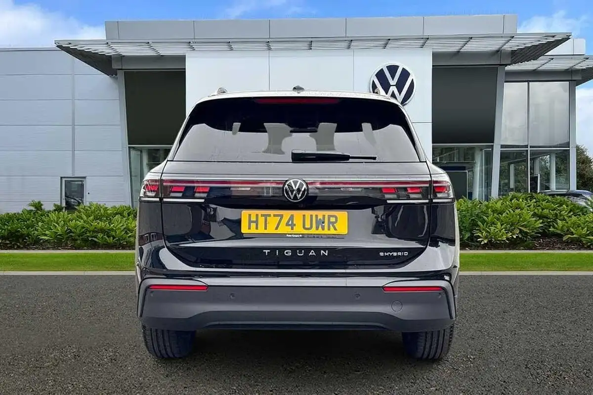 2025-volkswagen-tiguan-15-tsi-match-big-8