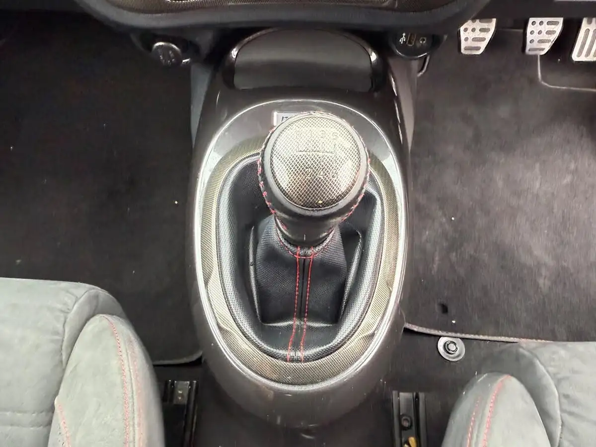 2016-nissan-juke-16-nismo-rs-218ps-big-20