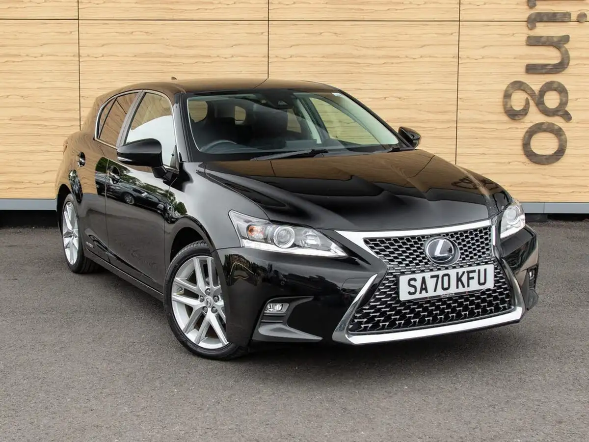 2020-lexus-ct-200h-18-ct-big-0