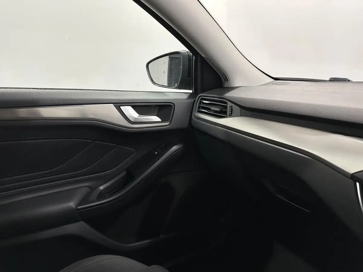 2021-ford-focus-10t-titanium-edition-125ps-hatchback-big-24