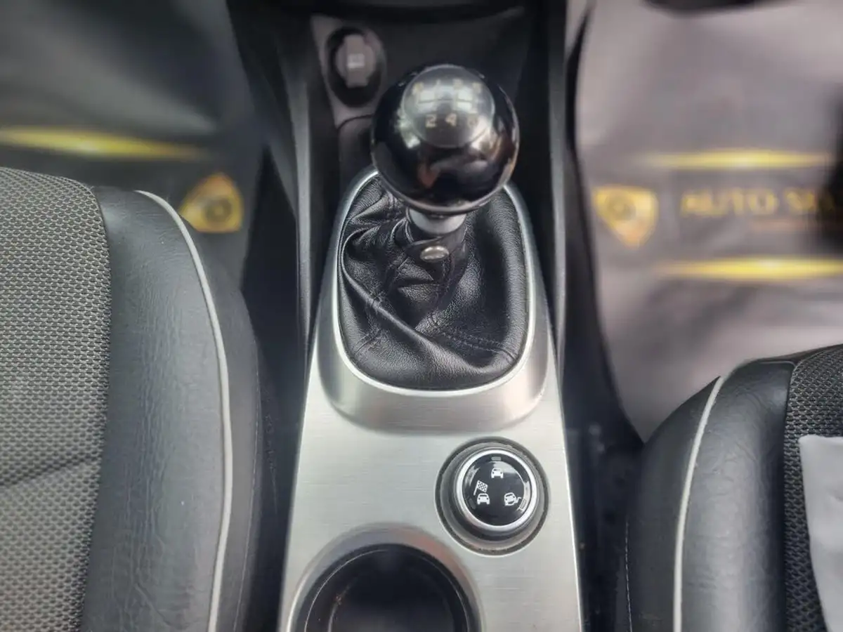 2015-fiat-500x-14-cross-multiair-ii-140bhp-big-24