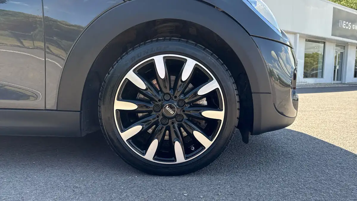 2019-mini-cooper-20-cooper-s-exclusive-189bhp-hatchback-5d-auto-big-8
