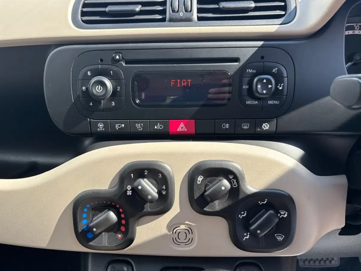 2013-fiat-panda-09-easy-twinair-dualogic-big-2