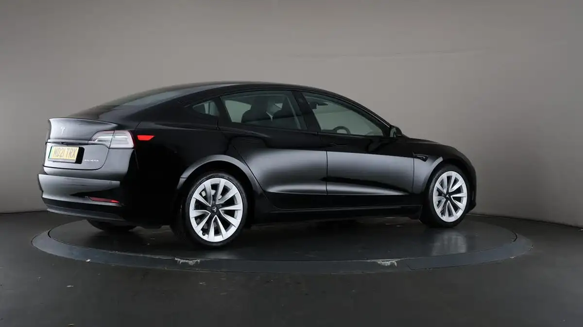 2021-tesla-model-3-e-long-range-4x4-big-63
