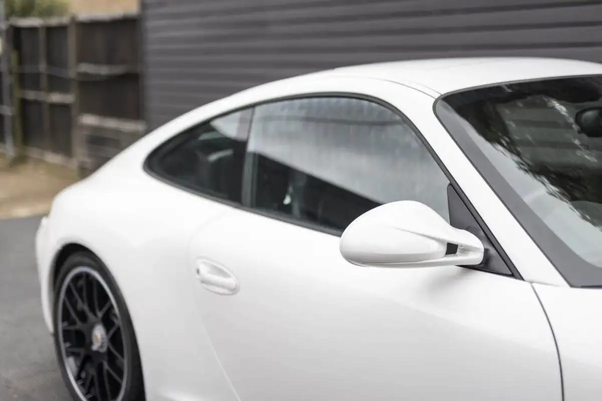 2011-porsche-911-38-carrera-gts-coupe-pdk-big-15