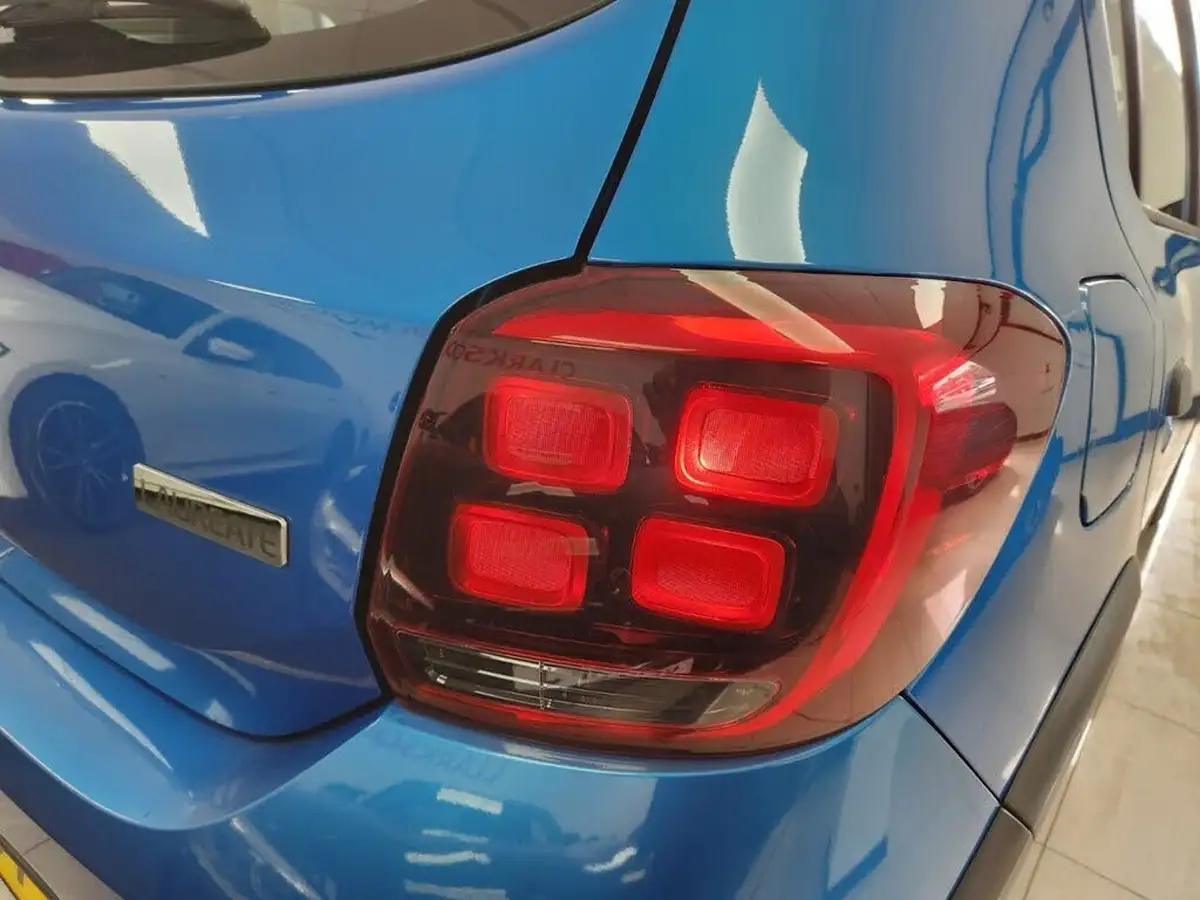 2017-dacia-sandero-stepway-15dci-laureate-big-42