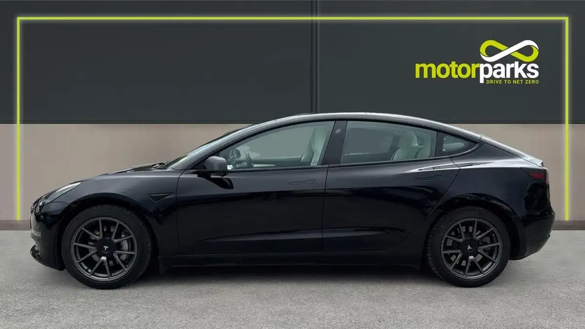 2021-tesla-model-3-e-long-range-4x4-big-5