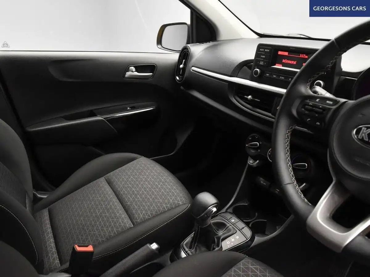 2021-kia-picanto-10-2-auto-seq-big-18