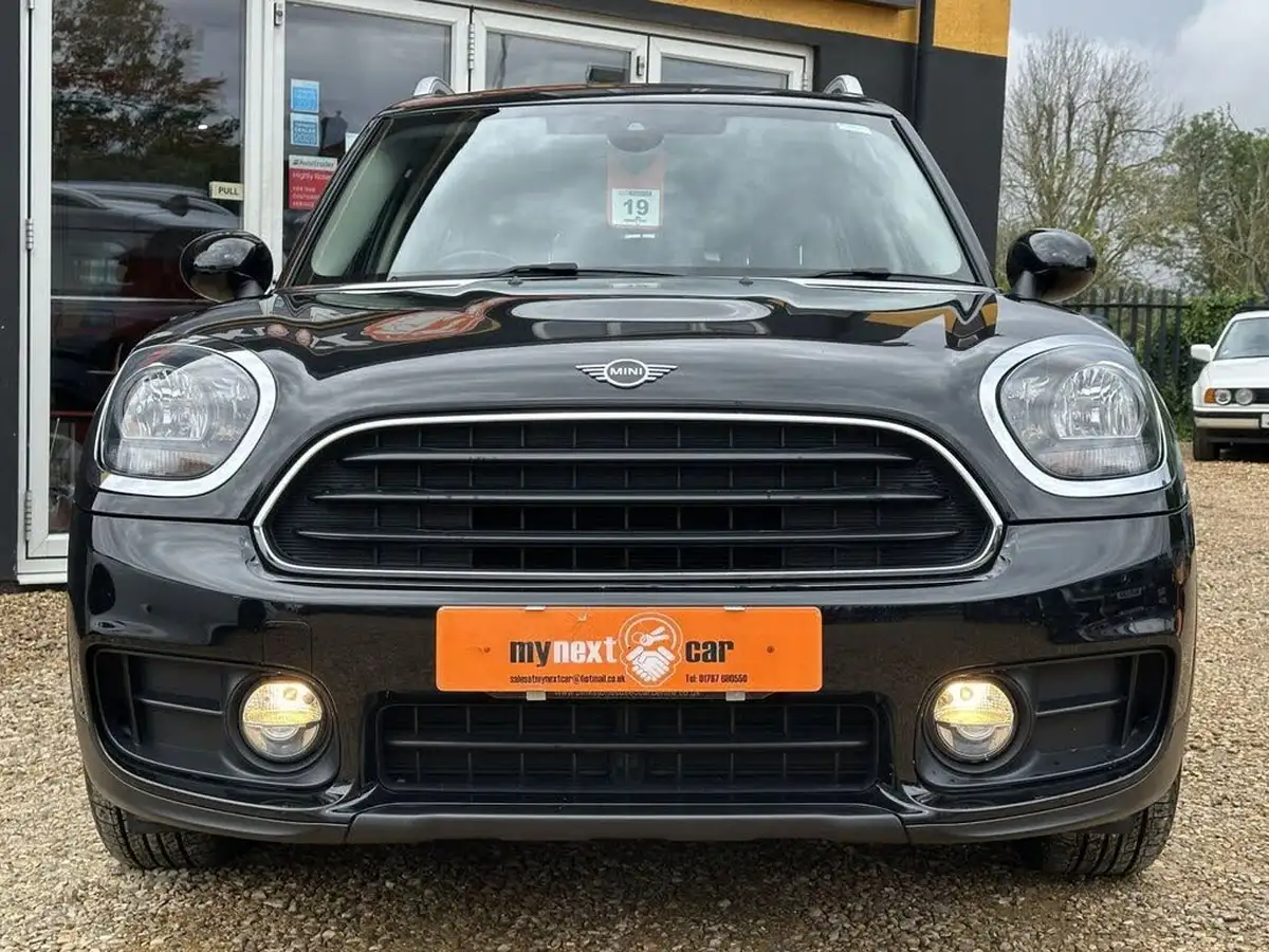 2018-mini-countryman-20td-cooper-d-sport-ss-all4-big-3