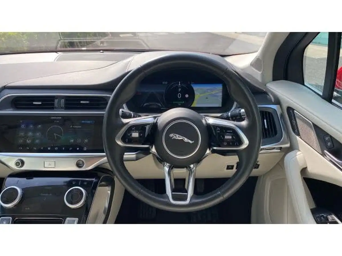 2019-jaguar-i-pace-ev400-se-big-14
