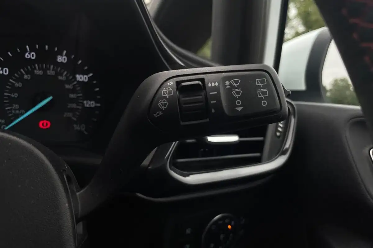 2020-ford-fiesta-10t-st-line-edition-125ps-5d-big-34