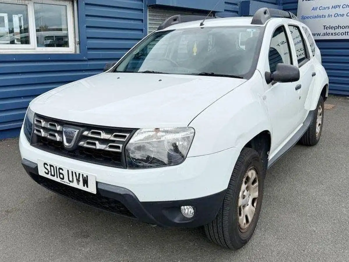 2016-dacia-duster-16-ambiance-big-2