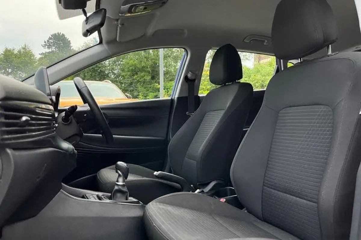 2021-hyundai-i20-10-t-gdi-se-connect-eclutch-imt-big-18