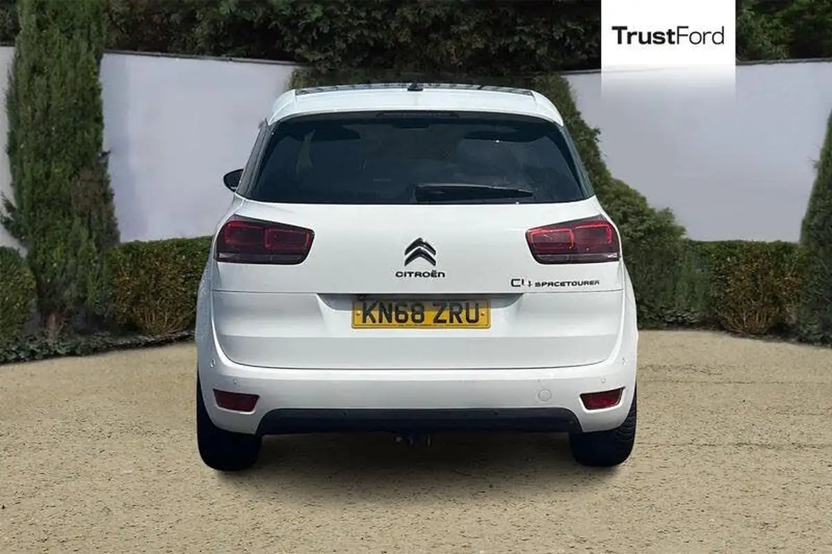 2018-citroen-c4-spacetourer-15bluehdi-flair-big-6
