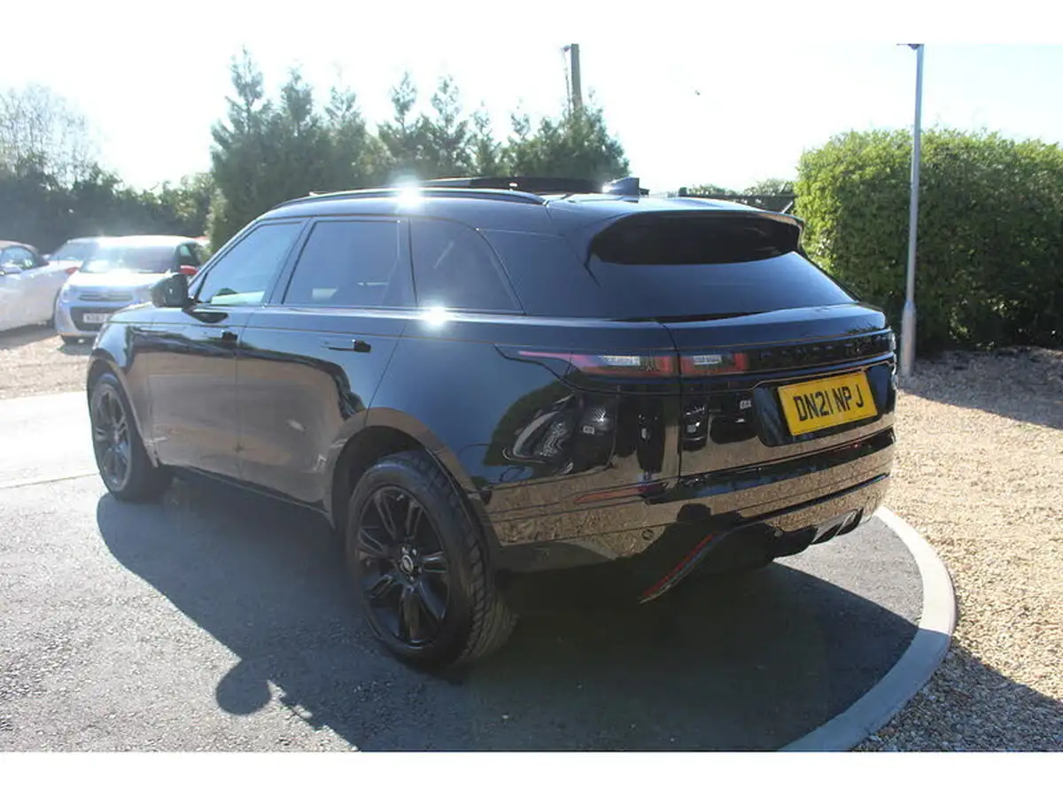 2021-land-rover-range-rover-velar-20-d200-velar-edition-big-6