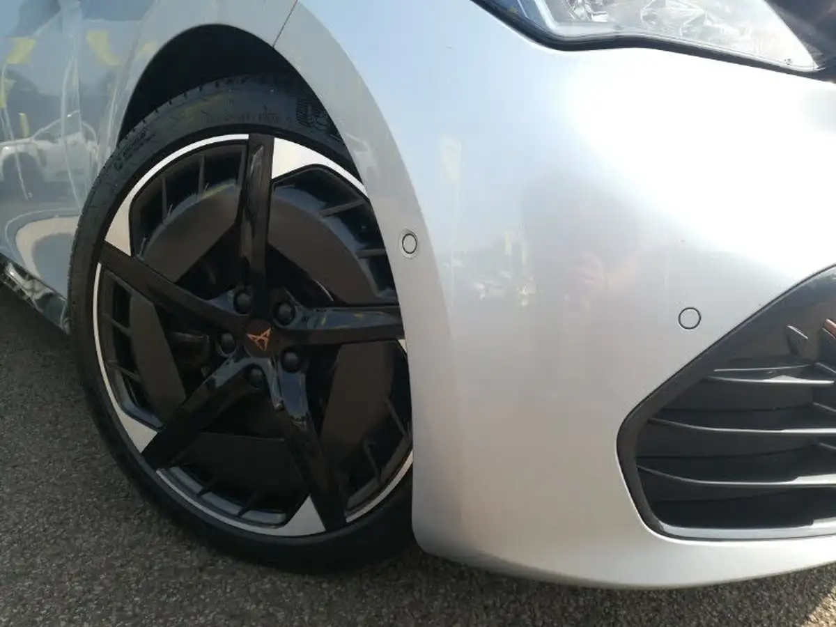 2022-cupra-born-e-v3-230ps-77kwh-e-boost-big-8
