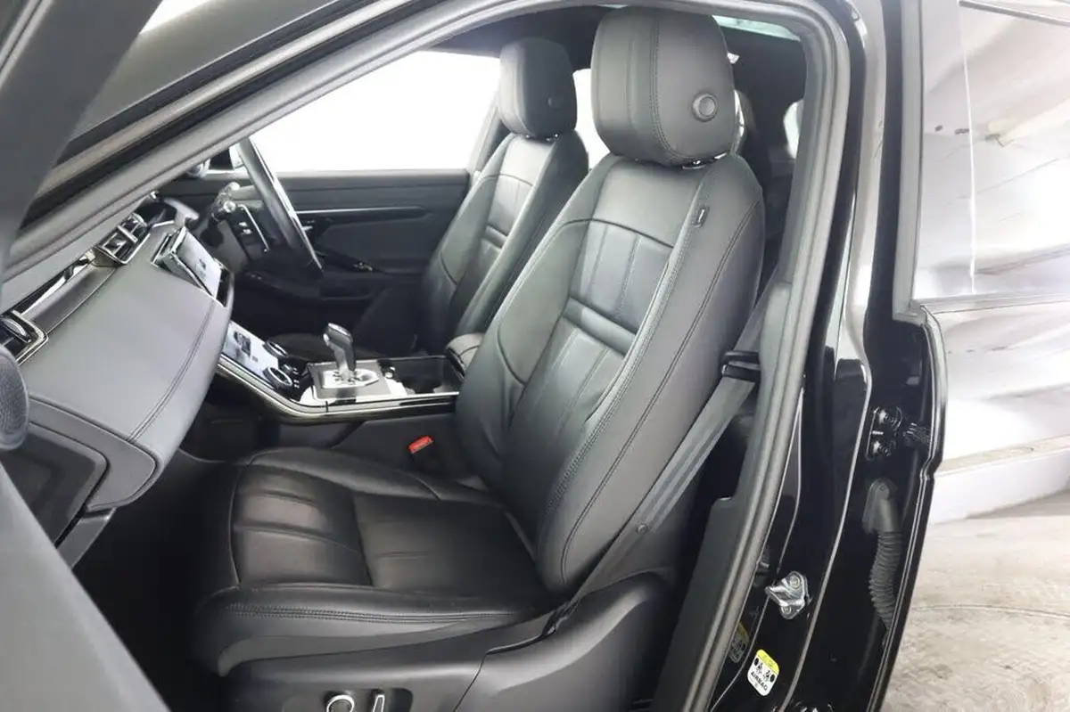 2021-land-rover-range-rover-evoque-15-p300e-r-dynamic-se-big-47