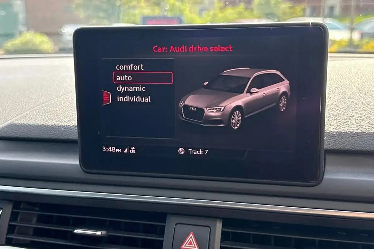 2019-audi-a4-avant-20-35-tfsi-s-line-big-53
