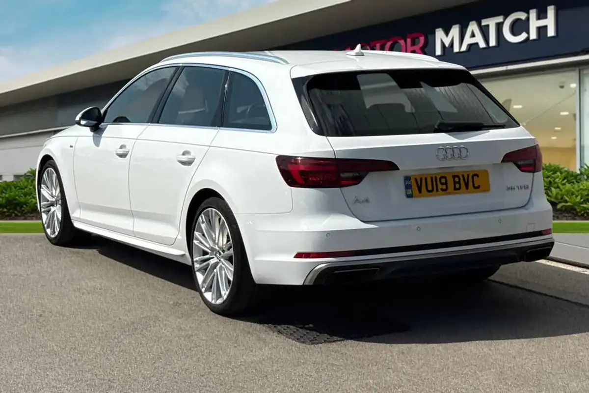 2019-audi-a4-avant-20-35-tfsi-s-line-big-1