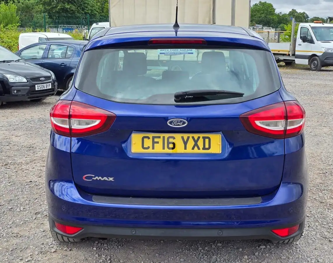 2016-ford-c-max-15tdci-titanium-powershift-big-11