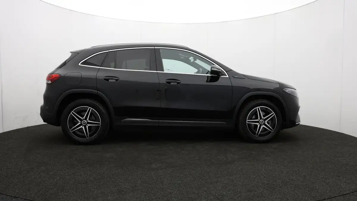 2022-mercedes-benz-eqa-e-eqa-250-amg-line-big-42