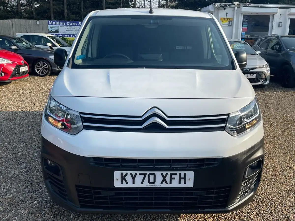 2020-citroen-berlingo-15bluehdi-1000-enterprise-100pseu6dt-e-ss-panel-big-7