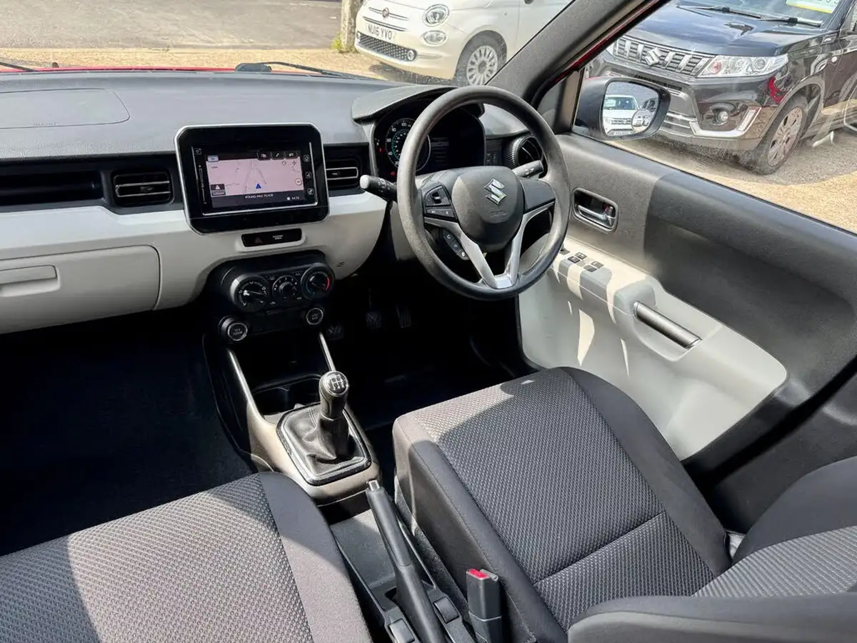 2018-suzuki-ignis-12-dualjet-sz-t-big-19