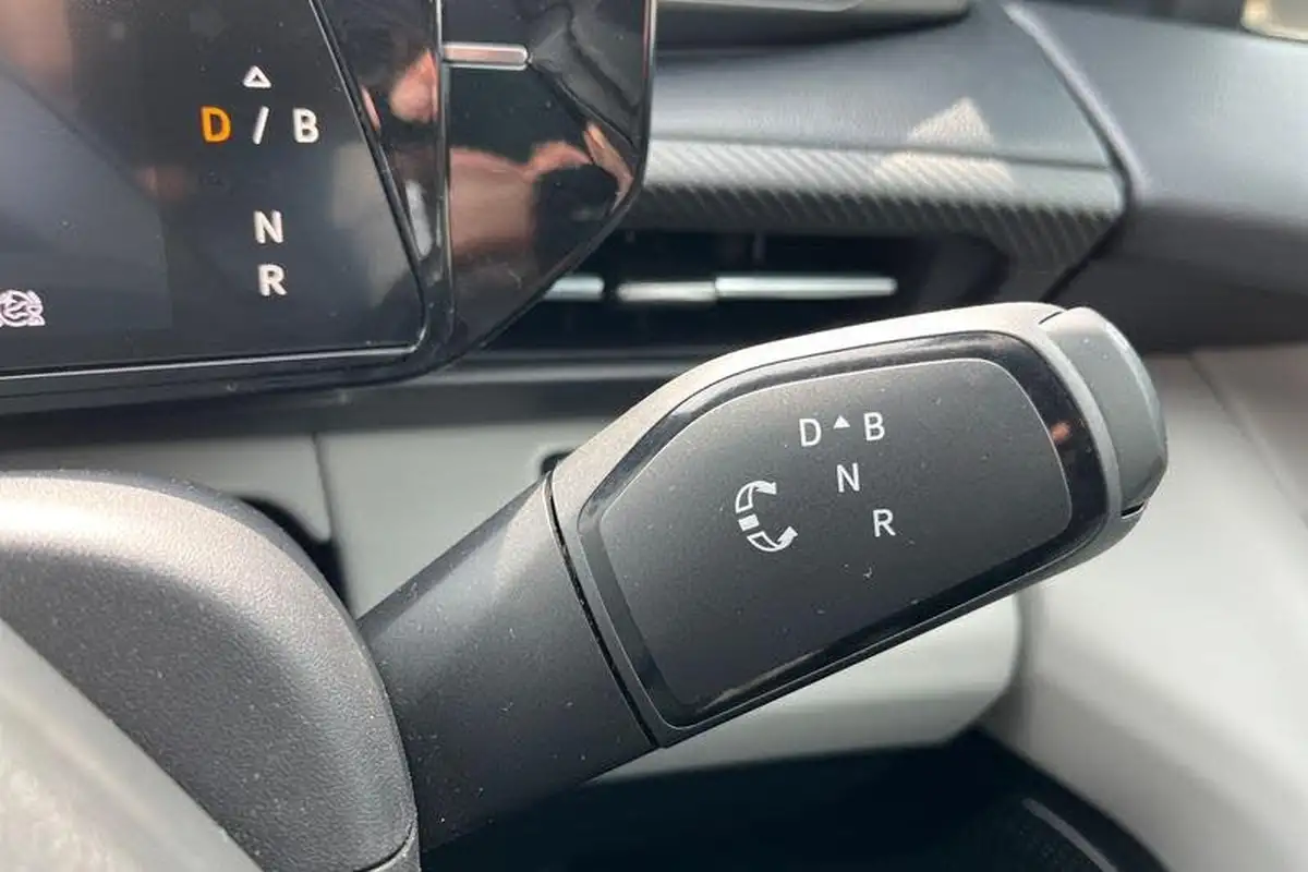 2024-ford-explorer-e-premium-286ps-77kwh-big-14