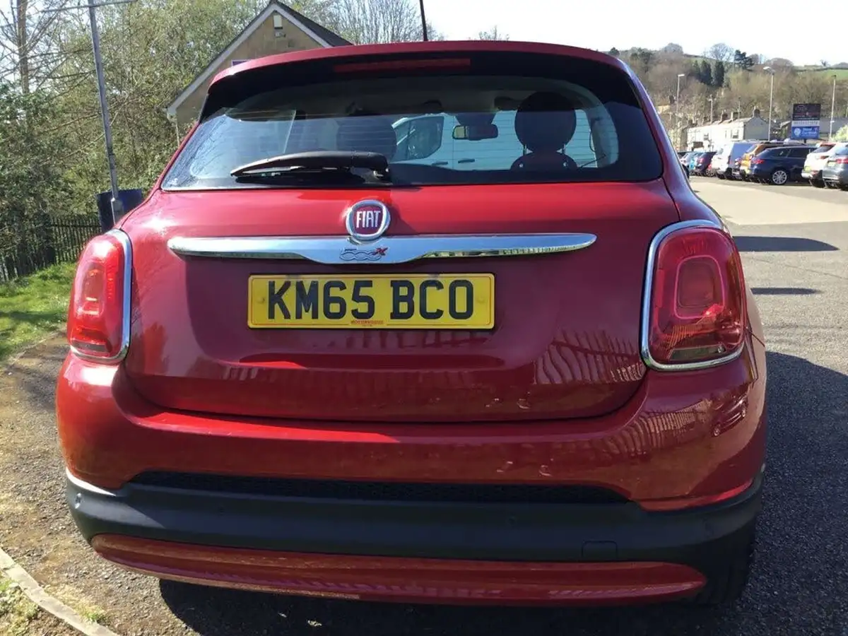 2015-fiat-500x-14-pop-star-opening-edition-big-11