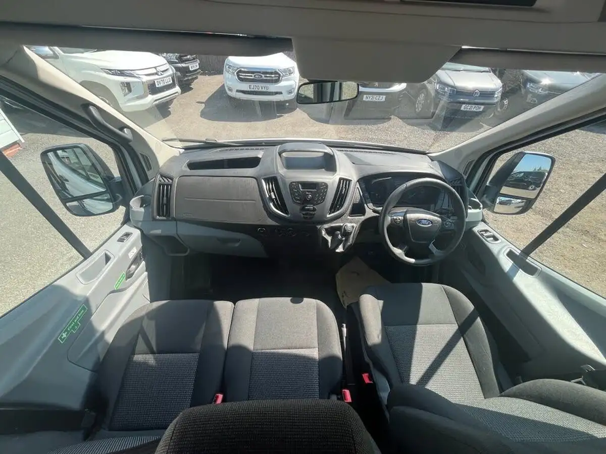 2017-ford-transit-22tdci-410-l3h2-155ps-14-big-11