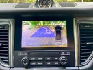 2016-porsche-macan-20-small-38