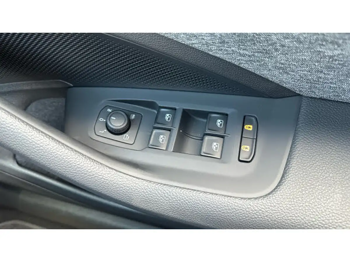 2024-skoda-superb-15-tsi-e-tec-se-technology-estate-big-26