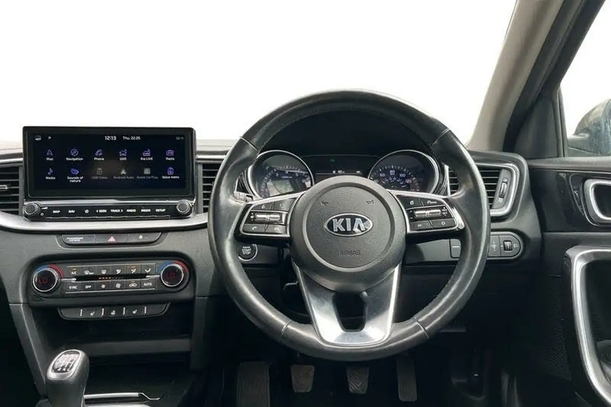 2021-kia-xceed-10-t-gdi-3-big-10