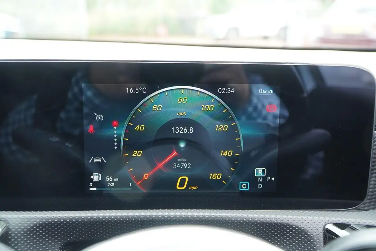 2021-mercedes-benz-a-class-13-a200-sport-executive-saloon-4d-7g-dct-big-67
