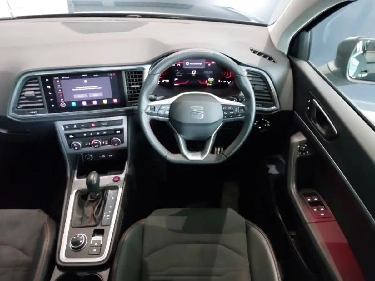 2023-seat-ateca-15-ecotsi-fr-dsg-big-6