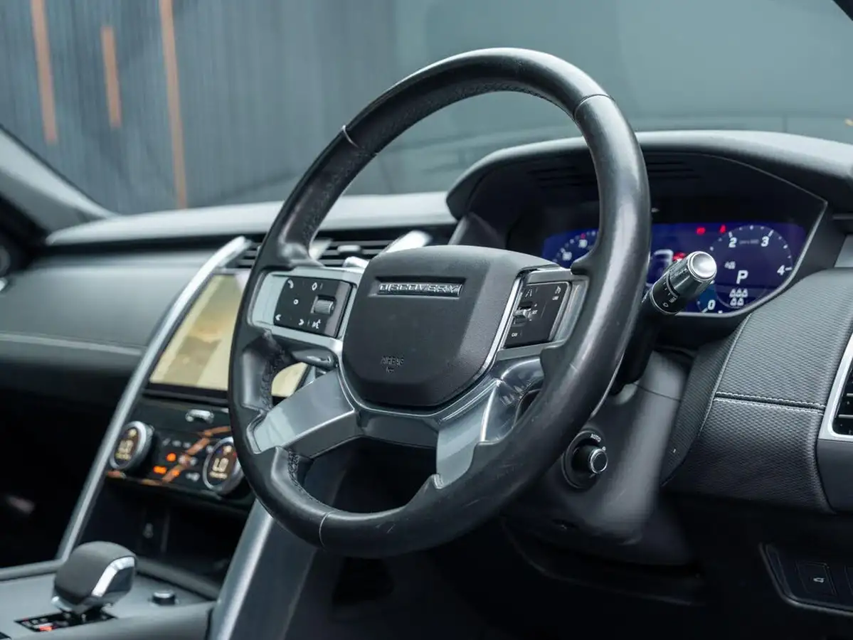 2021-land-rover-discovery-30-d250-r-dynamic-se-250ps-big-28