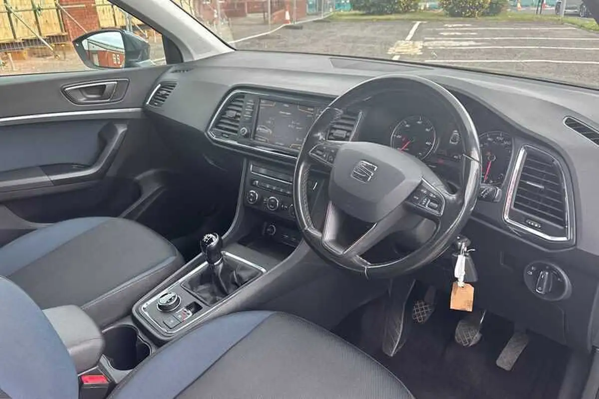 2018-seat-ateca-16tdi-se-technology-ecomotive-big-22