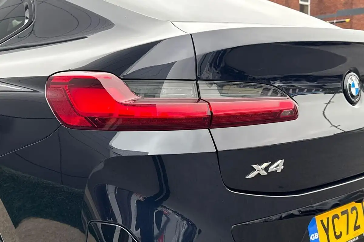 2022-bmw-x4-20td-xdrive20d-m-sport-mhtpro-pack-big-31