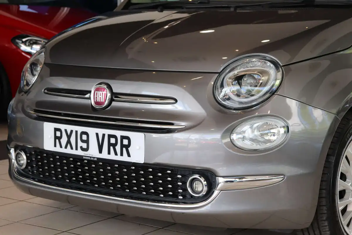 2019-fiat-500-12-lounge-ss-big-58