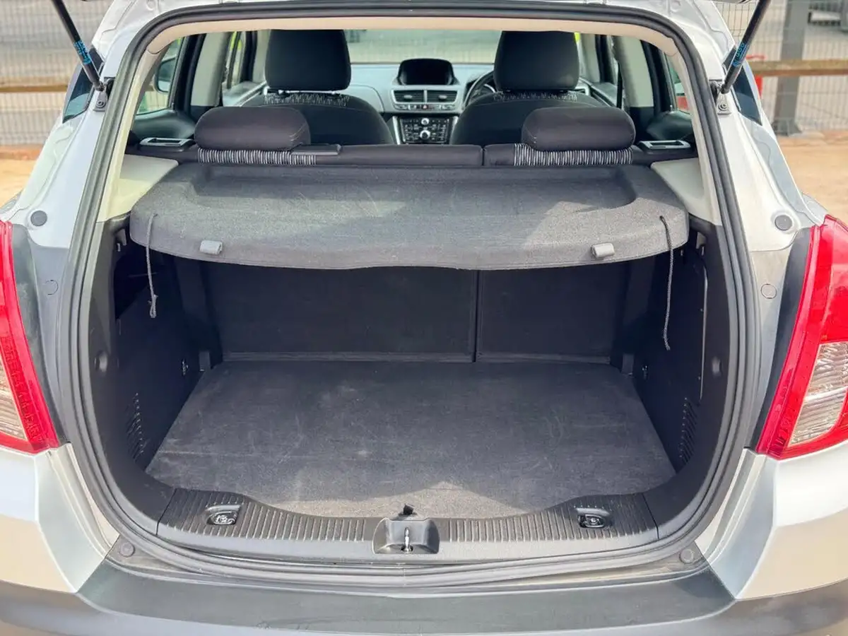 2015-vauxhall-mokka-16-tech-line-big-33