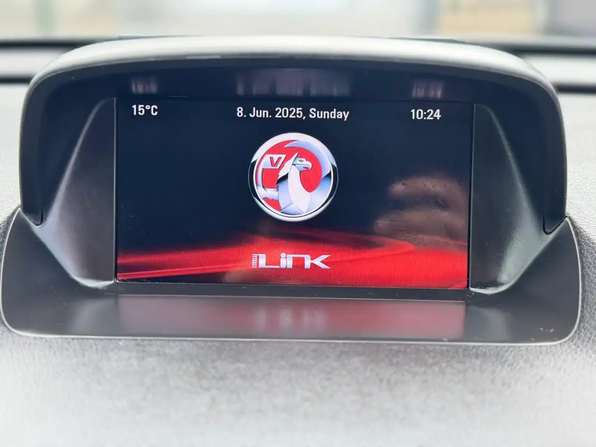 2015-vauxhall-mokka-16-tech-line-big-9