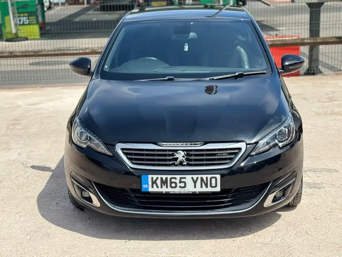 2015-peugeot-308-20-bluehdi-gt-line-20-bluehdi-big-14