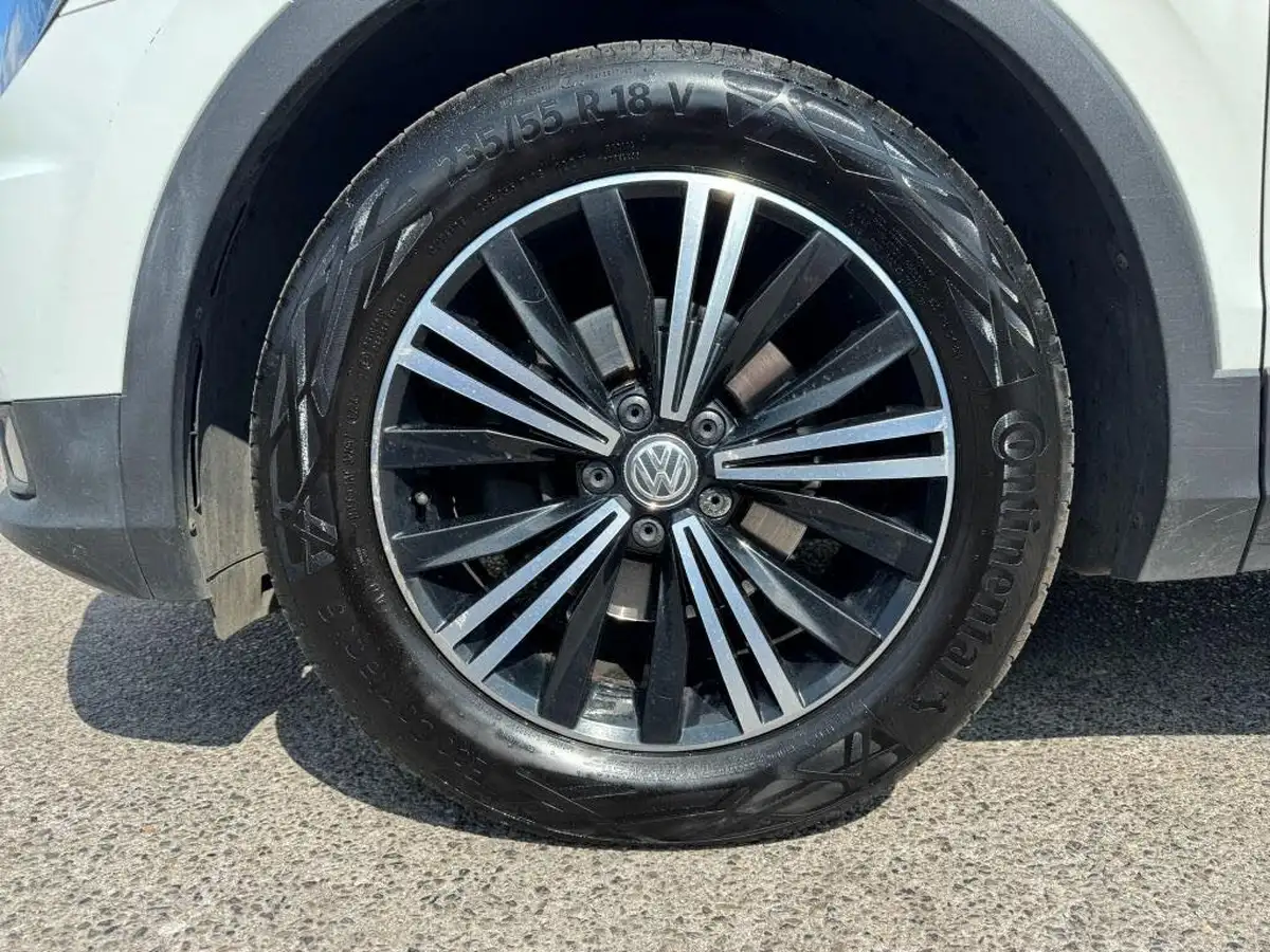 2018-volkswagen-tiguan-20tdi-se-navigation-150ps-ss-dsg-big-10